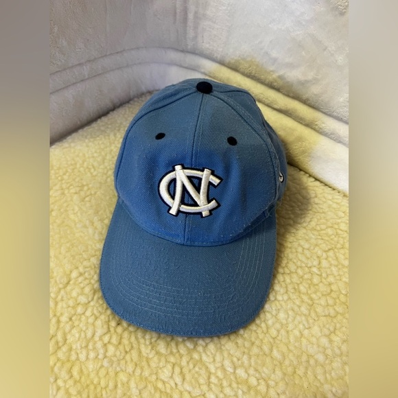 Cap Zephyr The Hat UNC 7 1/8 Light Blue - Picture 12 of 13